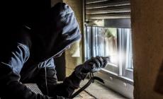 Ladri nella notte alla scuola materna Don Sagliani: magro il bottino