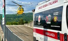 Fiocco azzurro in ambulanza: un bimbo nasce grazie alla Cri
