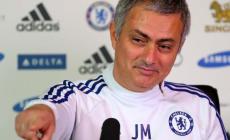 Mourinho, serata in lingerie