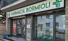 Rapina la farmacia con il cutter