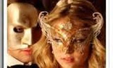 Da un ballo in maschera ad un ballo con le maschere 