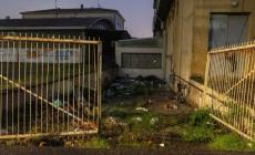 La casa abbandonata diventa un rifugio di senzatetto