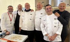 Guida Michelin al teatro Regio, gran finale alla parmigiana: chef stellati e di casa nostra insieme per un informale pranzo in piedi