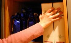 Spintoni e minacce per un gin da 5 euro. E la condanna diventa «costosa»