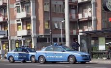 Via Emilia Est, la finestra difettosa agevola i ladri: spariti oro e contanti
