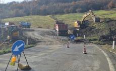 La frana continua a scendere, Anas e Prociv lavorano senza sosta