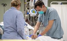 In Italia superati i 150mila morti dall'inizio della pandemia. Quasi 12 milioni i contagi