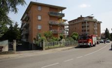 Sequestra l'ex compagna e la figlia di lei