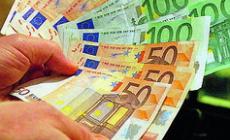 E' boom del 'compra ora, paga dopo', ma rischio indebitamento 