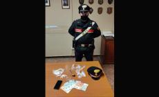 In casa 42 dosi di cocaina pronte per lo spaccio: arrestato