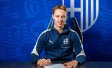 Pi&ugrave; qualit&agrave; a centrocampo: come cambia il Parma