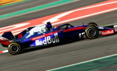 Al Montmel&ograve; spunta Kvyat, le Mercedes arrancano