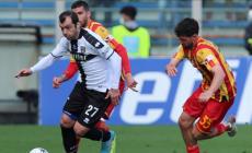 Tifoso del Lecce aggredito dopo il match al Tardini: condannati 4 ultras parmigiani
