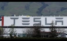 Tesla: Usa, l'agenzia sicurezza chiede il richiamo di 158mila auto