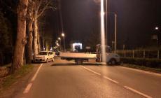 La strada sbarrata dai ladri, ma il maxi colpo fallisce