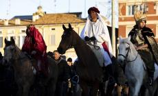 Il Corteo dei Magi da piazza Duomo all'Annunziata: foto