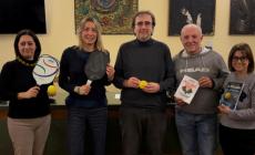 Tutti matti per il pickleball: scarpette e racchetta, lanciata la nuova attivit&agrave; sportiva