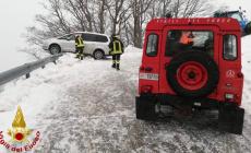 In bilico su un burrone: paura per una famiglia di turisti in Garfagnana