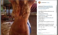 «La ragazza con la maglietta fina? Oggi in panciera». La risposta è sexy - Le foto