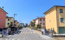 Via Bussolati, i ladri entrano in casa e rubano (pochi) soldi