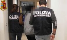 Dottoressa aggredita e scippata davanti all'Ausl: tre condanne