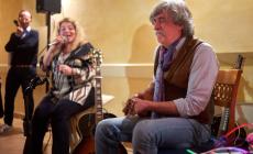 Da Elvis Presley alle copertine di Andy Warhol e "Sergent Pepper's": la serata Rock & Arte con Ezio Guaitamacchi, Brunella Boschetti e Leonardo Follieri