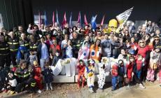 Tra maschere e veri vigili dei fuoco: magico carnevale all'Ospedale dei bambini Foto 