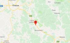 Bimbo di 3 anni "dimenticato" per 6 ore sul pulmino: sospesi autista e operatrice