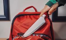 Ragazzina ubriaca e con il coltello a scuola