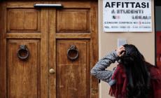 &laquo;Ho un bimbo piccolo e nessuno vuole affittarmi una casa&raquo;