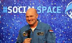 Astronauta confessa: "Per errore chiamai il 911 dallo spazio"