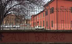 Le scritte anti-Salvini spuntano in via don Minzoni Foto