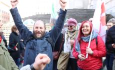 Sindacati in piazza a Roma: "Il Governo freni o sbatter&agrave;" Le foto dei parmigiani