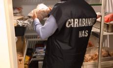 I Nas sequestrano 30 kg di carne mal conservata in una macelleria etnica
