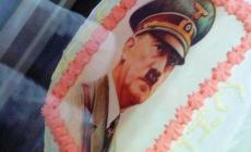 Giorno della Memoria:  liceali in festa con torte "nazi" 