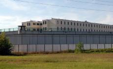 Massacra un compagno detenuto... per una telefonata: condannato