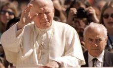 Ruba in chiesa davanti alla reliquia di Giovanni Paolo II: si pente e restituisce il bottino