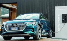 Audi e-tron, al volante del Suv elettrico