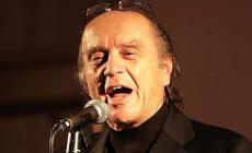 "Attenti al gufo": Roberto Brivio festeggia i 60 anni di carriera a Parma