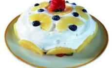 La ricetta della domenica - Torta mimosa con ananas e crema pasticcera 