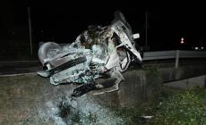 Auto si ribalta a Tortiano, perde la vita una 16enne di Traversetolo