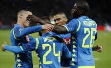 Il  Napoli  pareggia con  il Paris Saint Germain. Il Barcellona troppo forte per l'inter