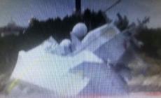 Una petroliera sperona una fregata che rischia di affondare