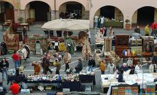 Domenica torna il mercato dell’antiquariato: ecco come