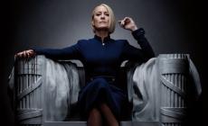Finisce "House of cards", licenziato Kevin Spacey, ecco una presidentessa: Robin Wright
