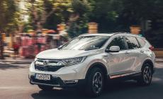 Honda CR-V diventa ibrida E cambia le regole
