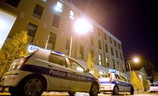 Rissa in piazza: ragazzini si prendono a seggiolate