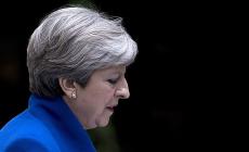 Brexit: dopo la firma Theresa May si gioca tutto