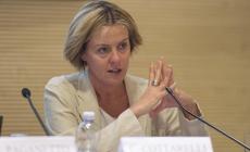 Il ministro Lorenzin e l'inchiesta su medici e aziende farmaceutiche: "Accuse gravissime, seguo l'inchiesta con attenzione"