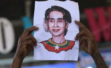 San Suu Kyi al processo in collegamento video, sta bene